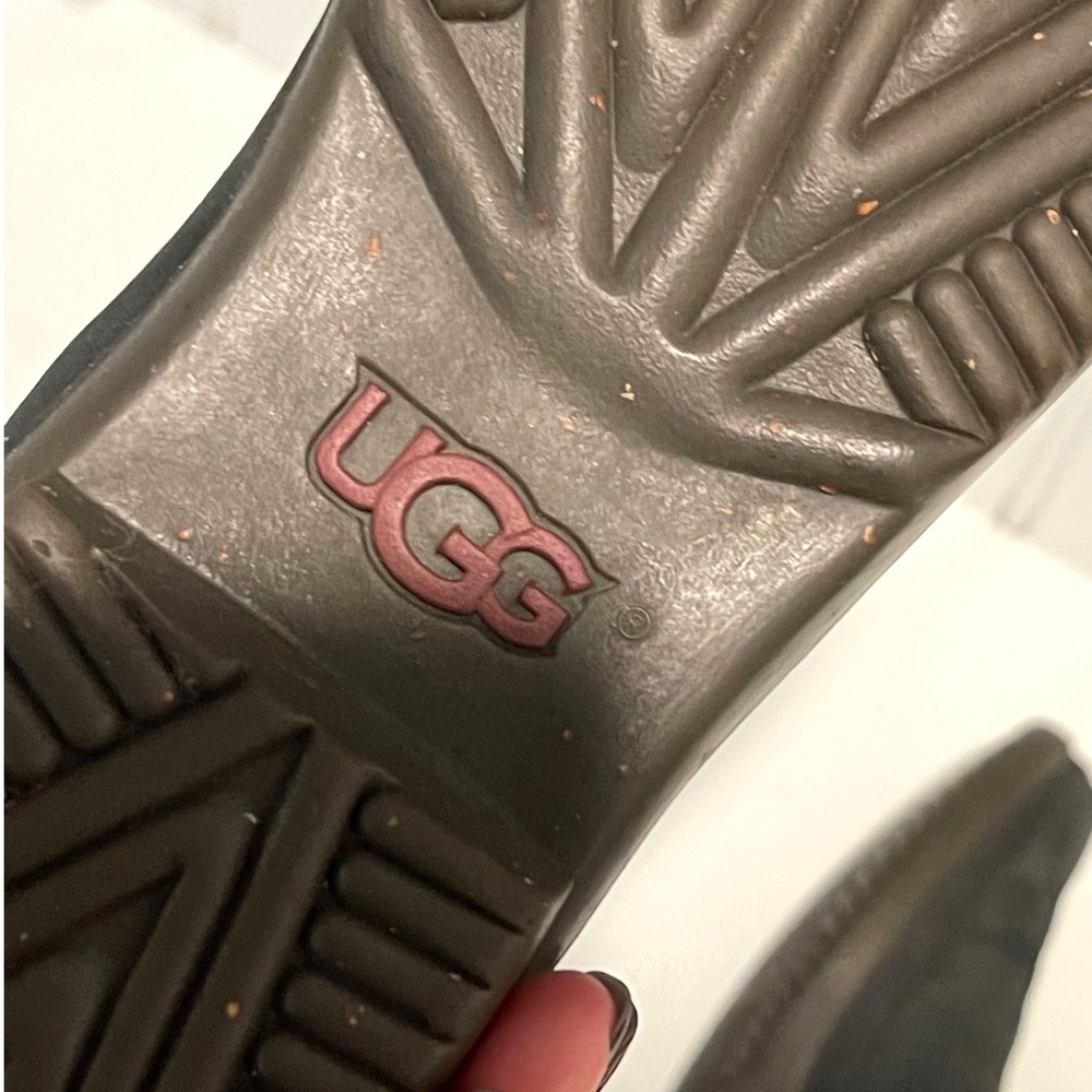 UGG Simmens Waterproof Boot Womens 8.5 Black Leather‎ Wool Moto Buckle 1005285 - Picture 7 of 8